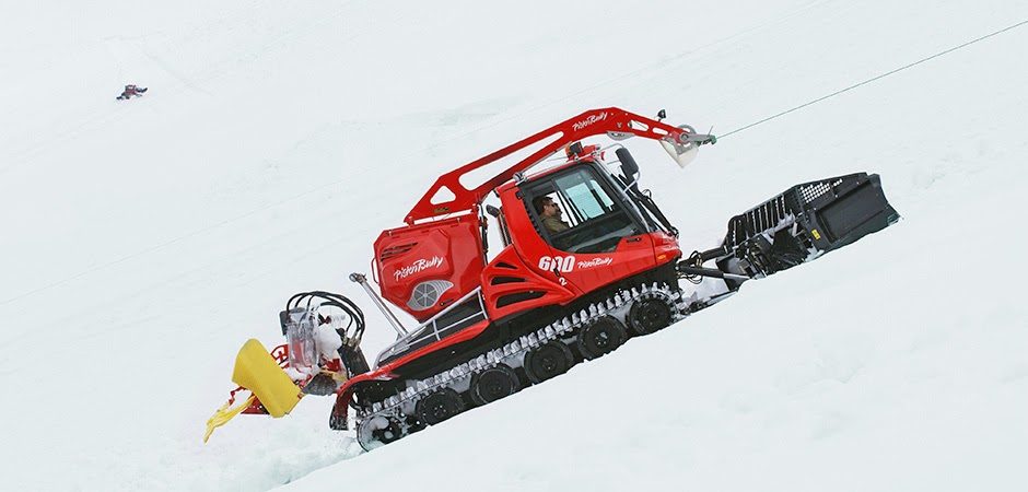 Grooming the pistes